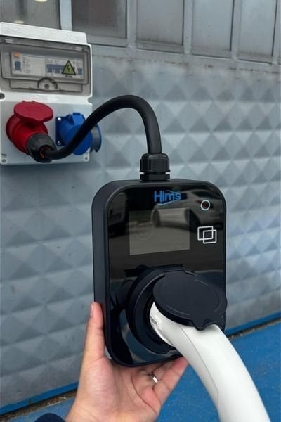 Hims 22kW Kilitli Soketli Taşınabilir Araç Şarj Cihazı